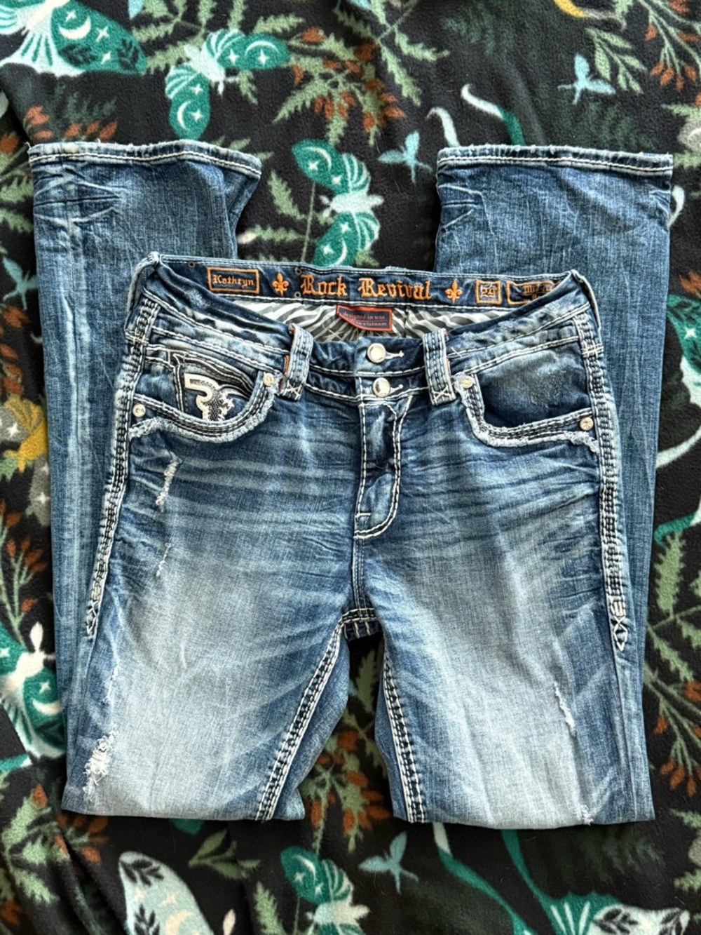 Rock Revival Mid Rise Boot Jeans Medium Wash Stretch Denim Size 29 - Picture 2 of 5